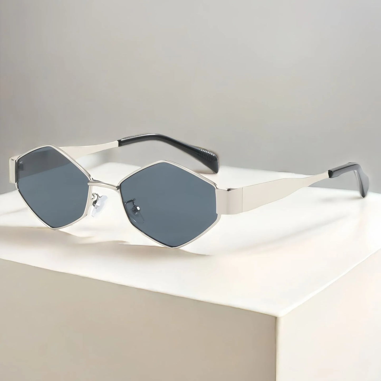 Hexagon Vintage Sunglasses– Small Frame UV400 Shades for Men & Women
