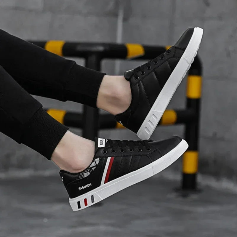 Luxury Sneakers Fashion Vulcanized Sport Shoes for Spring & Autumn