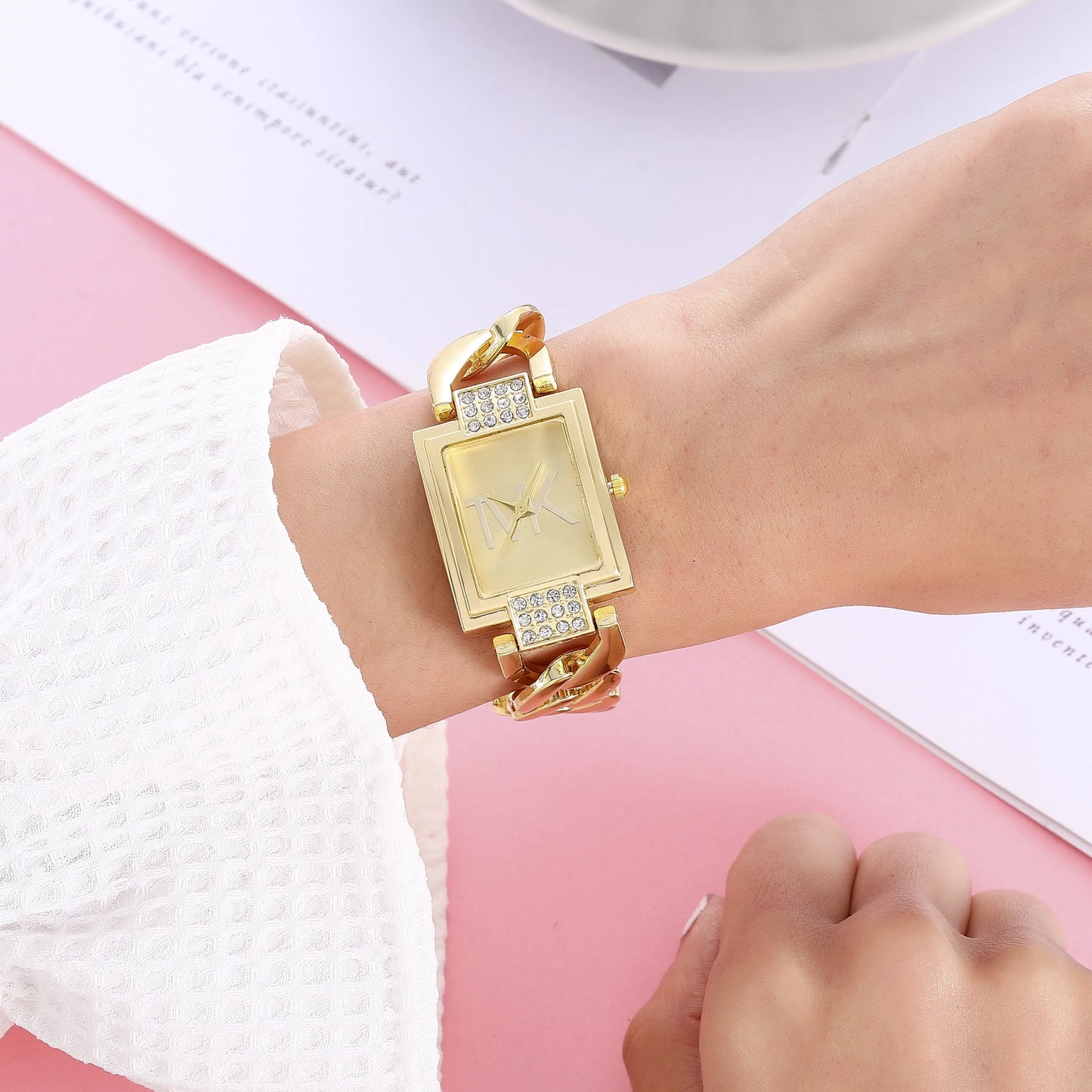 Women's Luxury Square Watch – Gold Alloy Strap Quartz with Roman Numerals