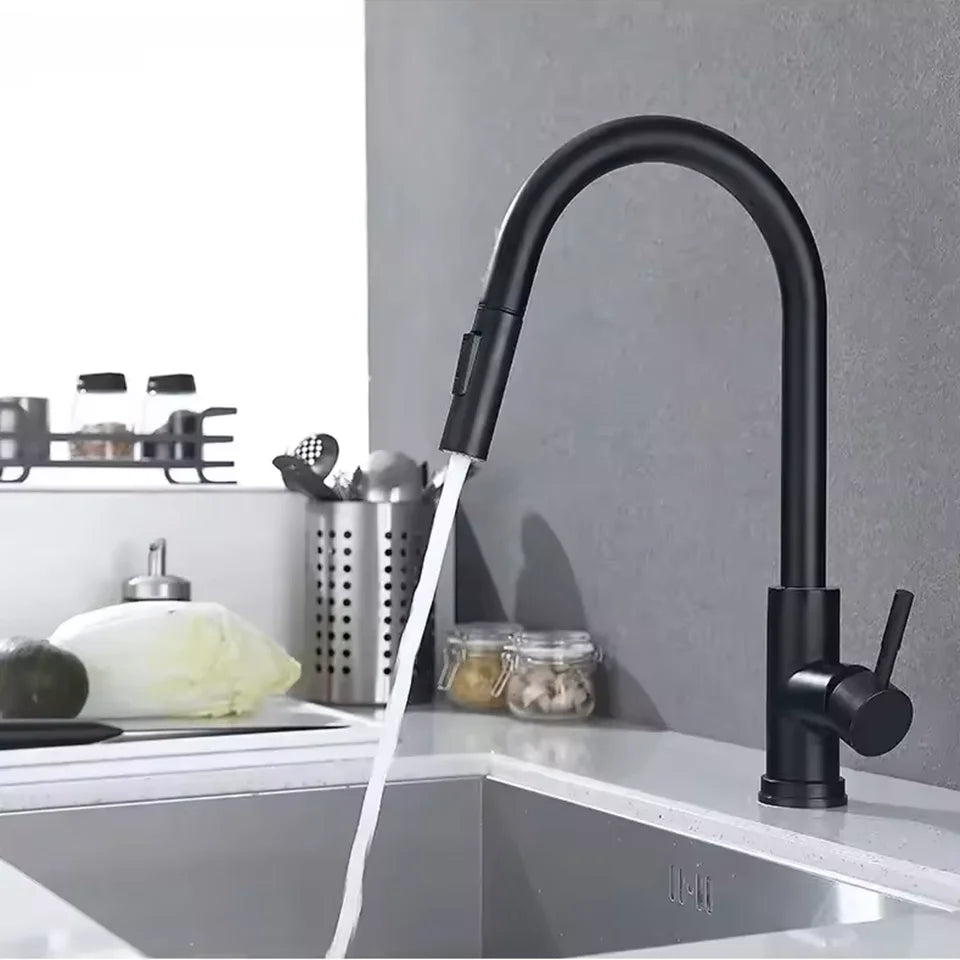 Stainless Steel Pull-Out Kitchen Hot & Cold Single Hole Sink Tap