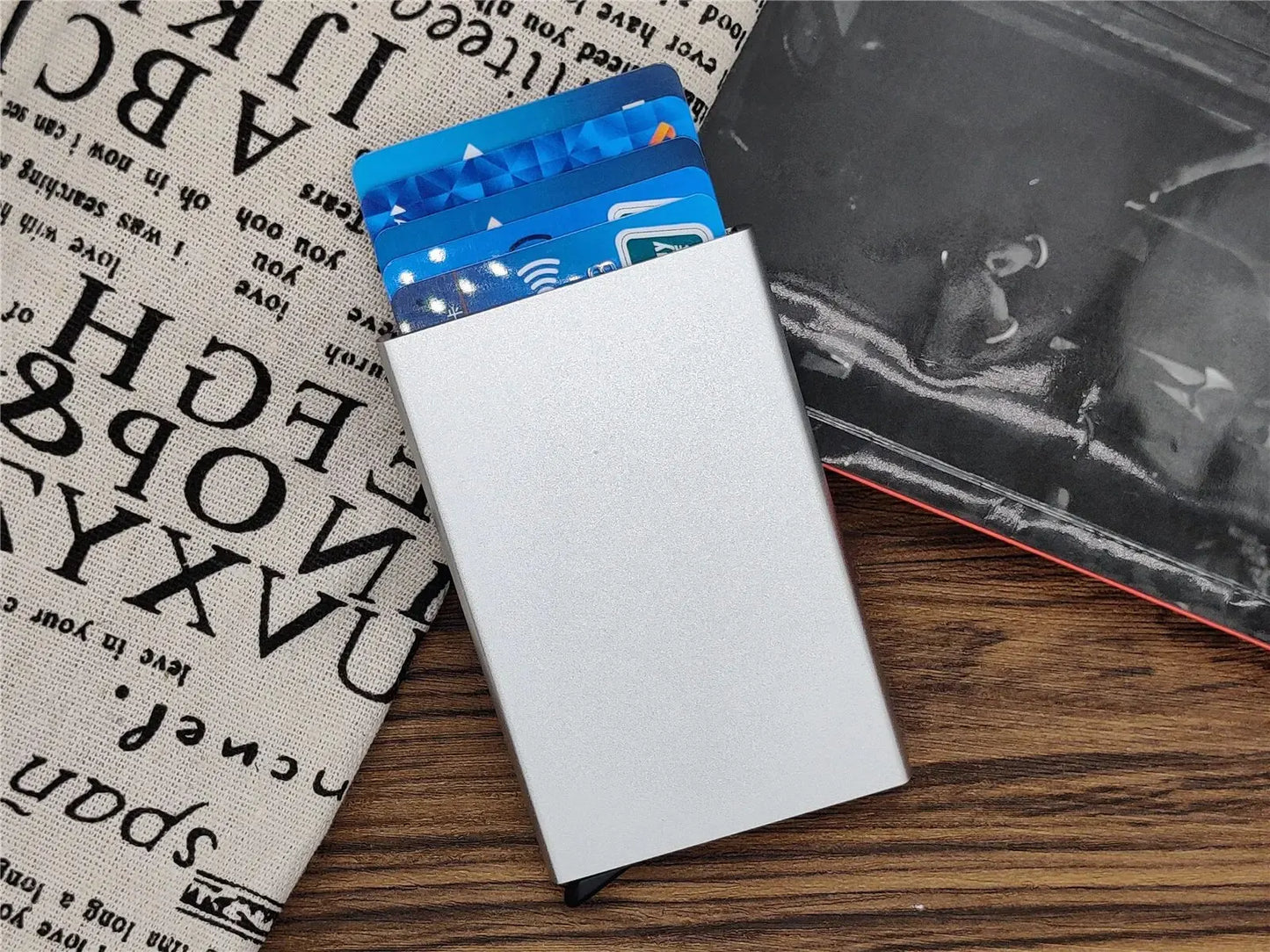 Slim Metal Card Holder Wallet Pop-Up Minimalist Wallet for Men/Women