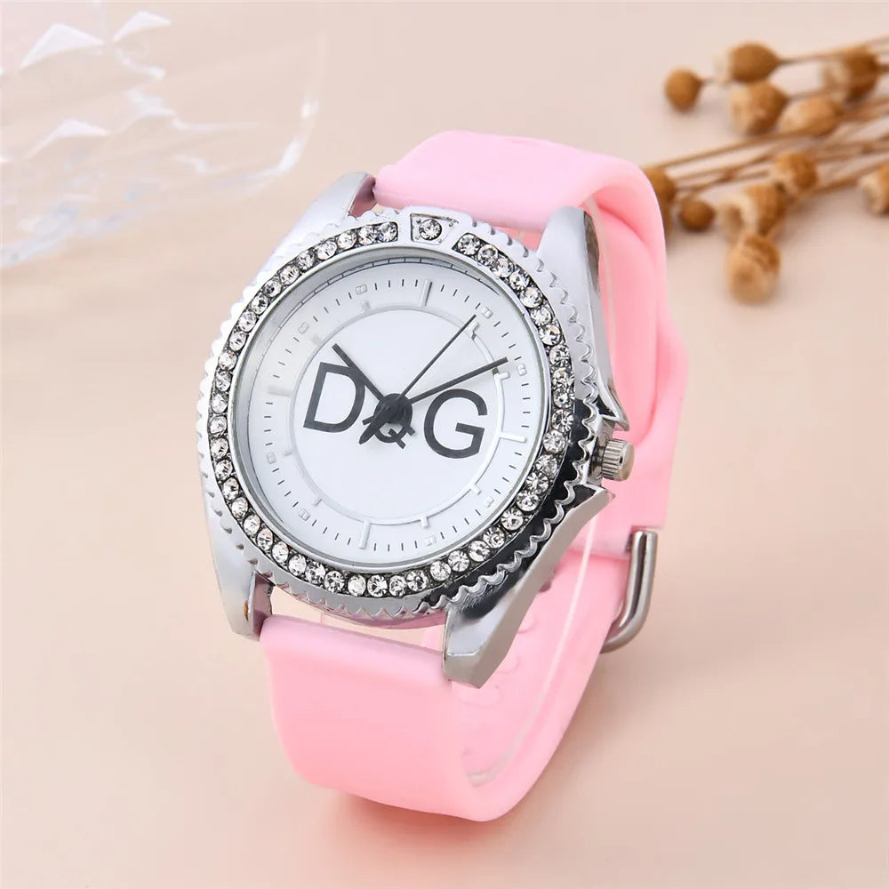 Women's Luxury Quartz Watch – Rhinestone Dial & Leather Strap Gift
