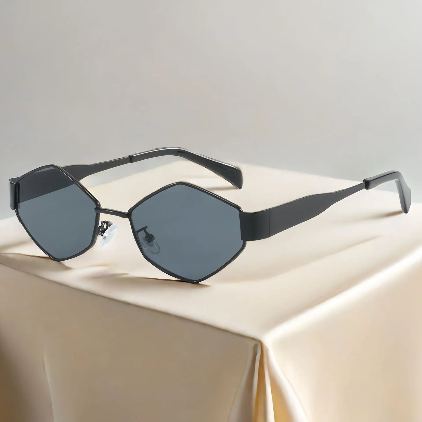 Hexagon Vintage Sunglasses– Small Frame UV400 Shades for Men & Women