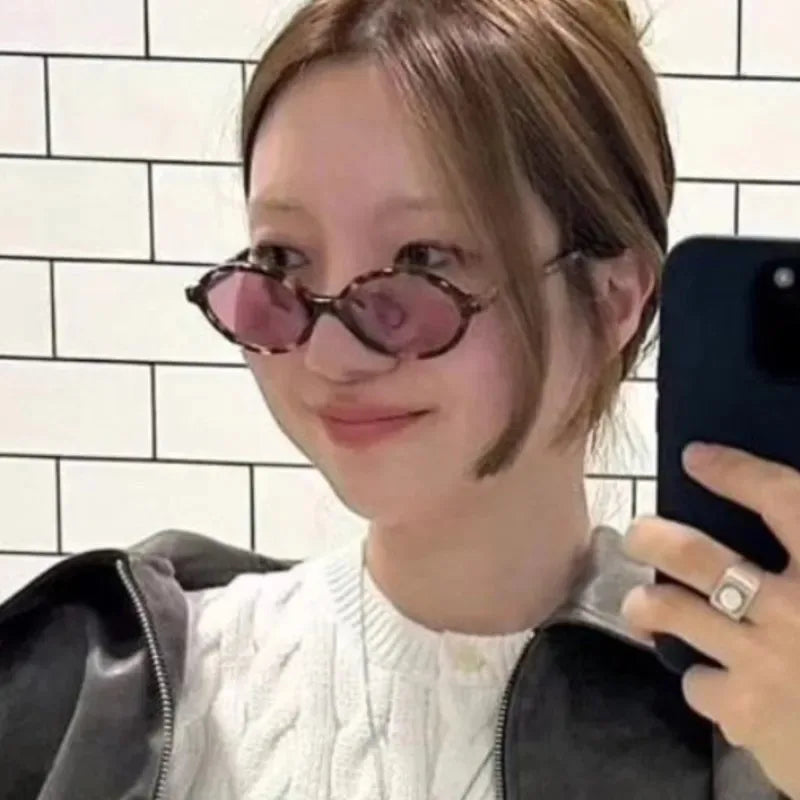Small Oval Leopard Frame Fashion Glasses for Women Decorative Eyewear