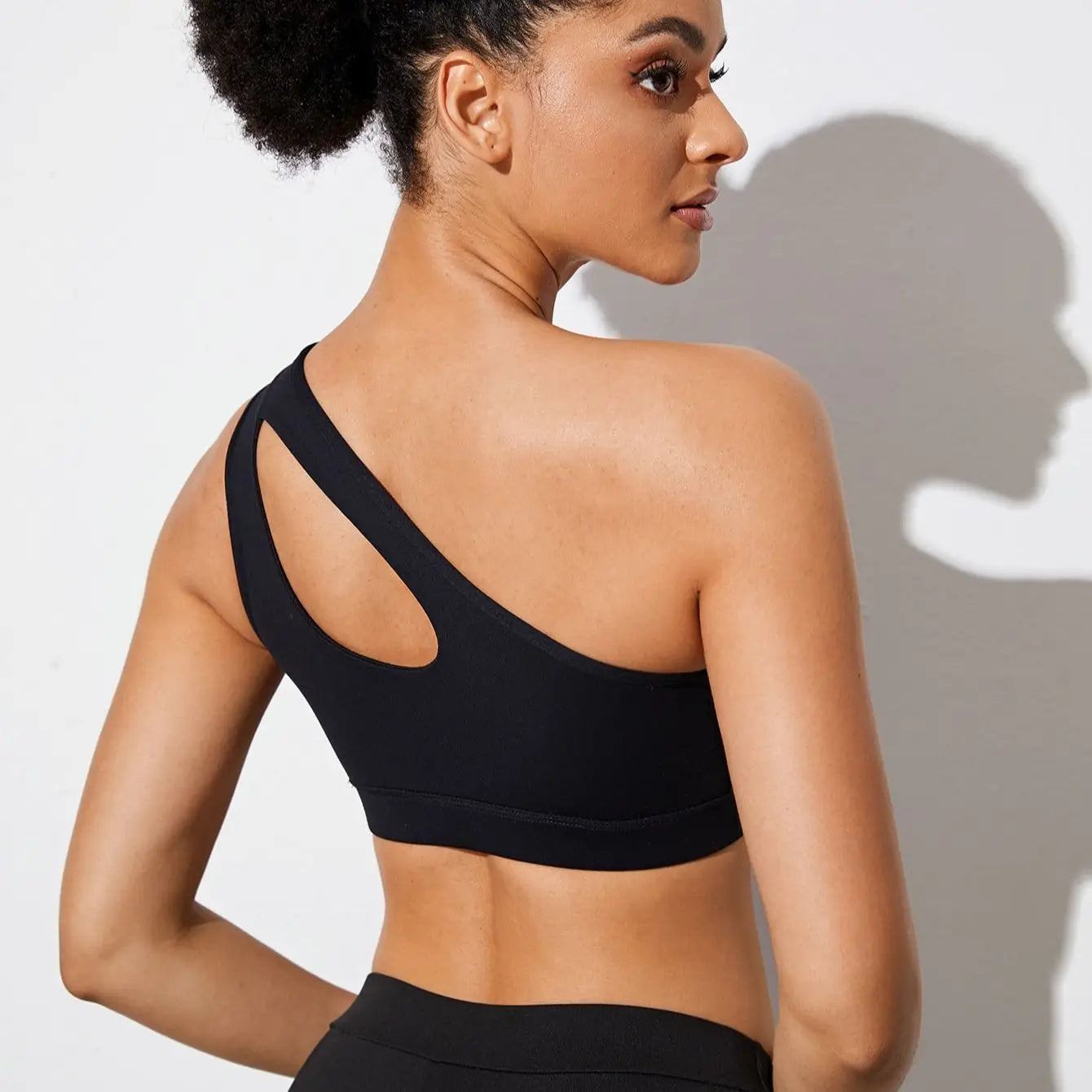 women Sports Bra Push Up Fitness Bras One Shoulder Shockproof Yoga Bra Black White Yoga Running Bra Sexy Vest