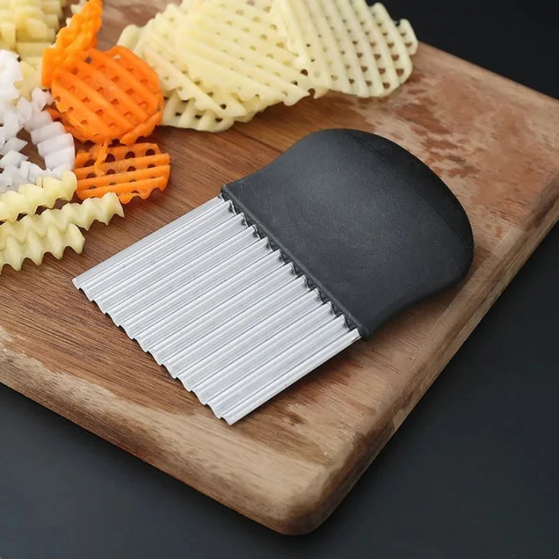 Stainless Steel Crinkle Cutter Wavy Knife for Potato Chips & French Fries