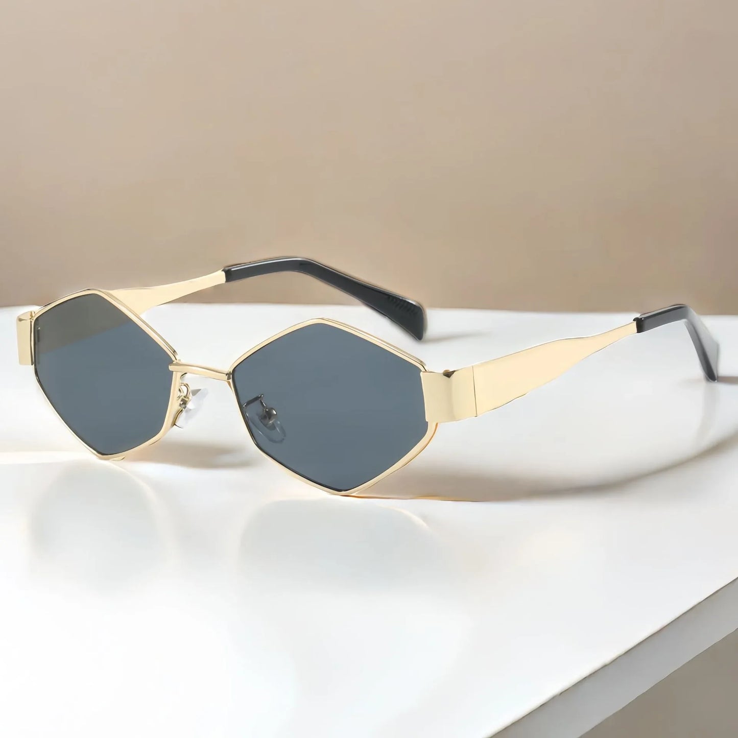 Hexagon Vintage Sunglasses– Small Frame UV400 Shades for Men & Women