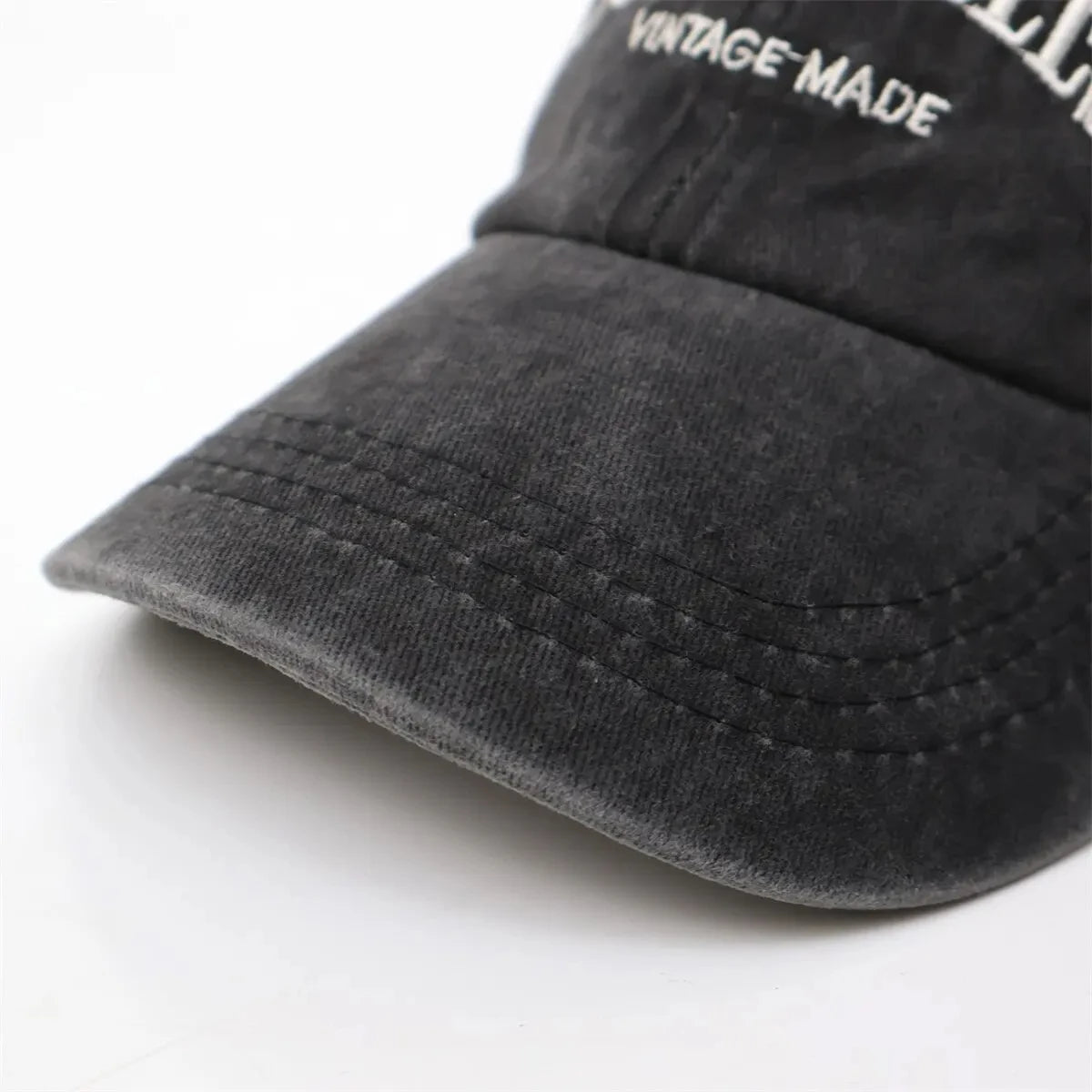 Unisex Cotton Baseball Cap – Embroidered Retro Adjustable Snapback Hat