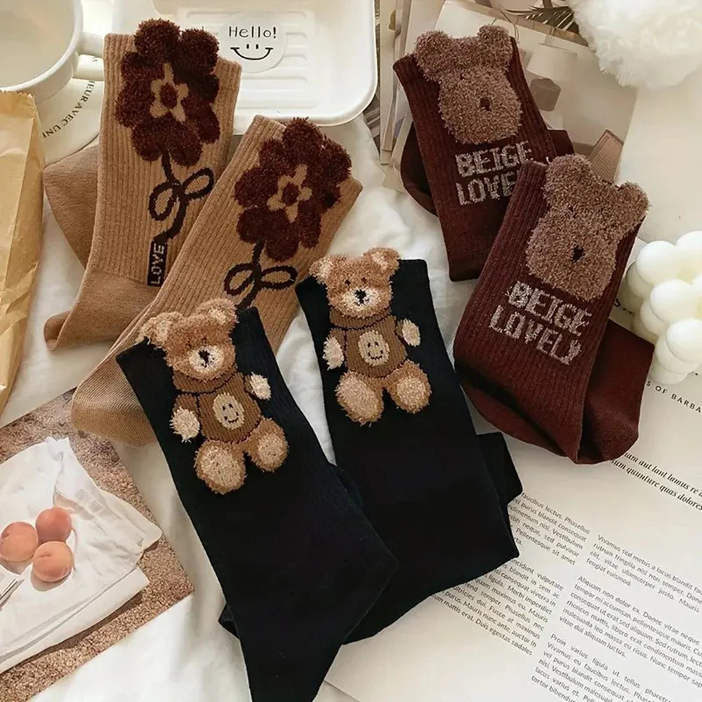 3 Pairs Women's Cartoon Bear Socks Cute Soft Casual Mid Tube